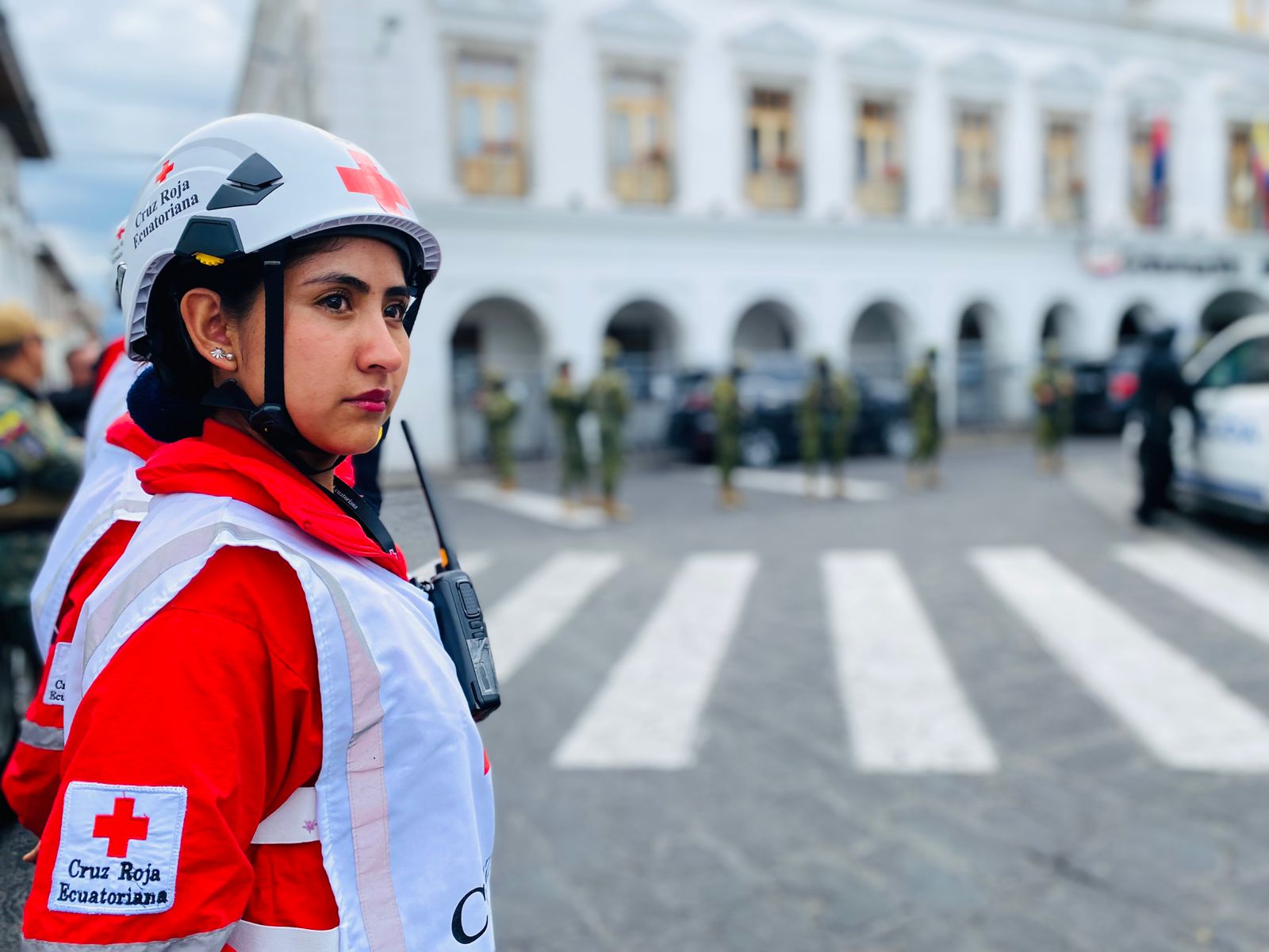 Cruz Roja Ecuatoriana activa plan operativo para el feriado de Fieles Difuntos e Independencia de Cuenca 2025